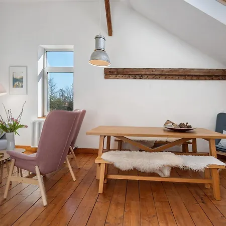 Werkgut - Charmantes Loft شقة *